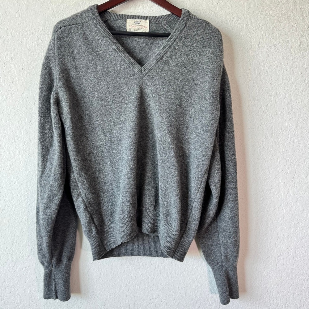 Vintage Lord Jeff Gray 100% Virgin Australian Lambswool V-Neck Sweater L USA